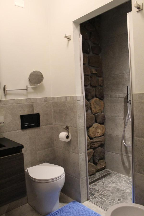 Villa Martina Luxury Rooms Десенцано дел Гарда Екстериор снимка