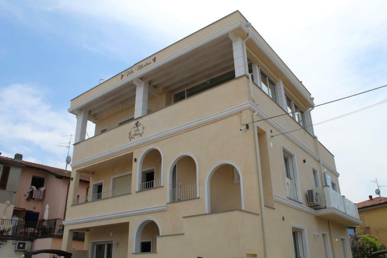 Villa Martina Luxury Rooms Десенцано дел Гарда Екстериор снимка